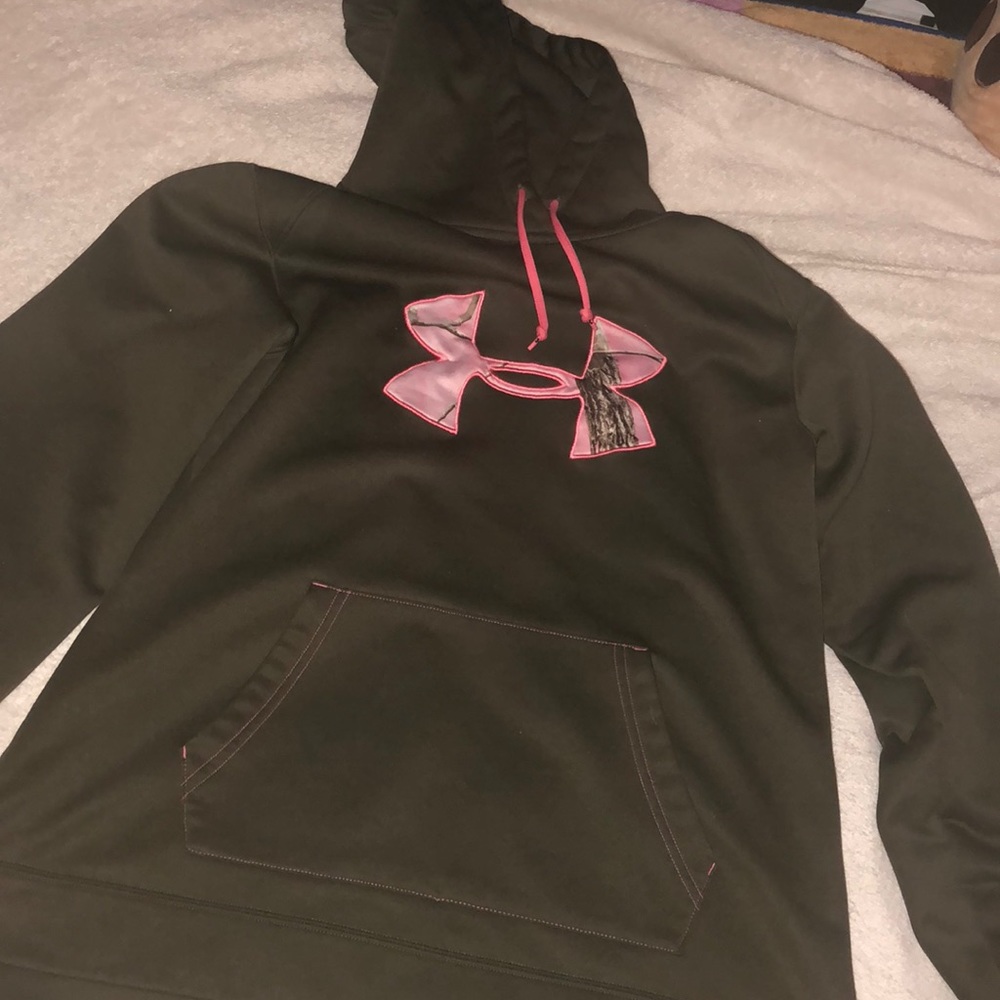 SUPER CUTE UNDER AMOUR HOODIE (: